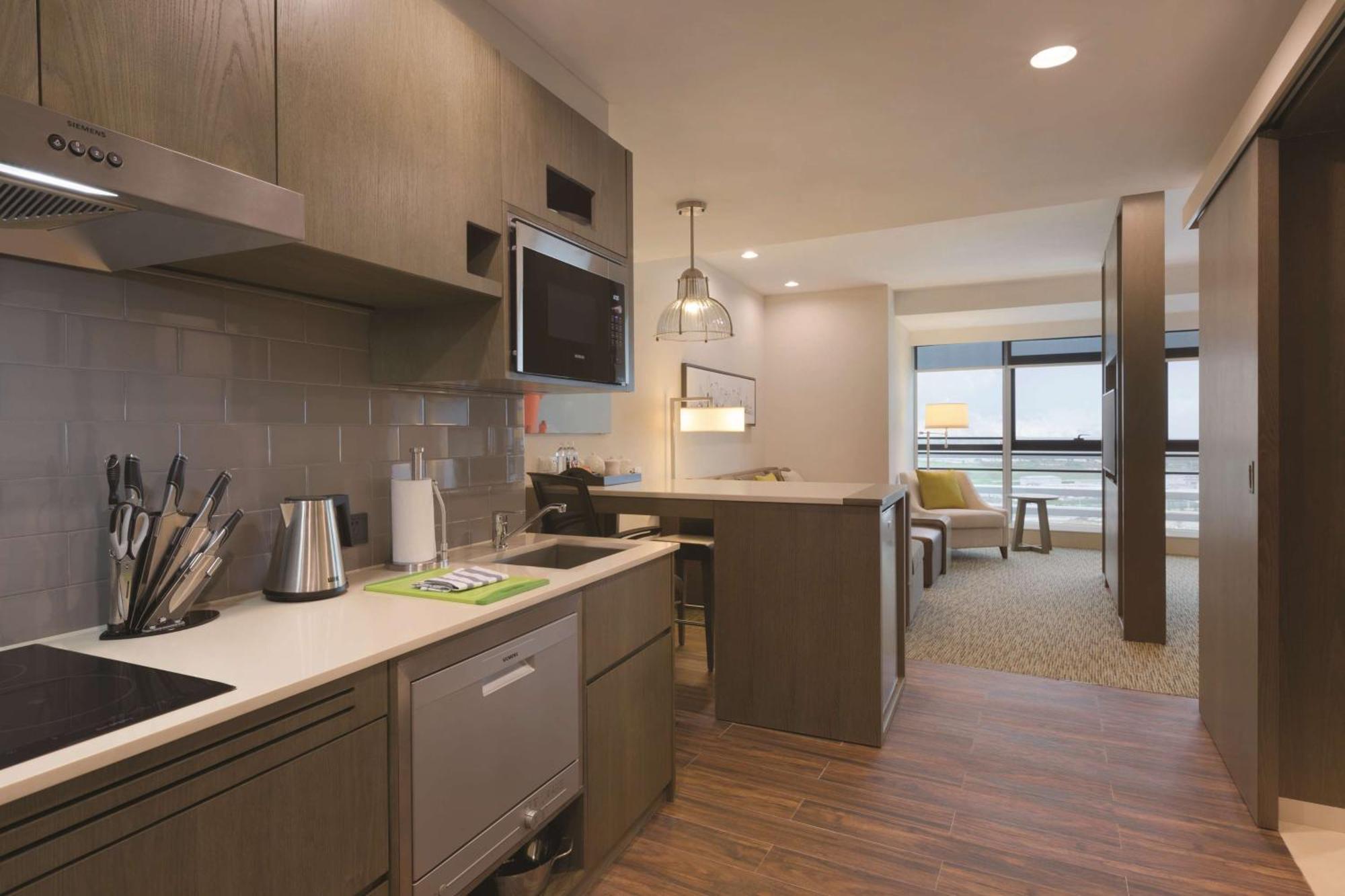 Hyatt House Shenzhen Airport Hotel Екстериор снимка
