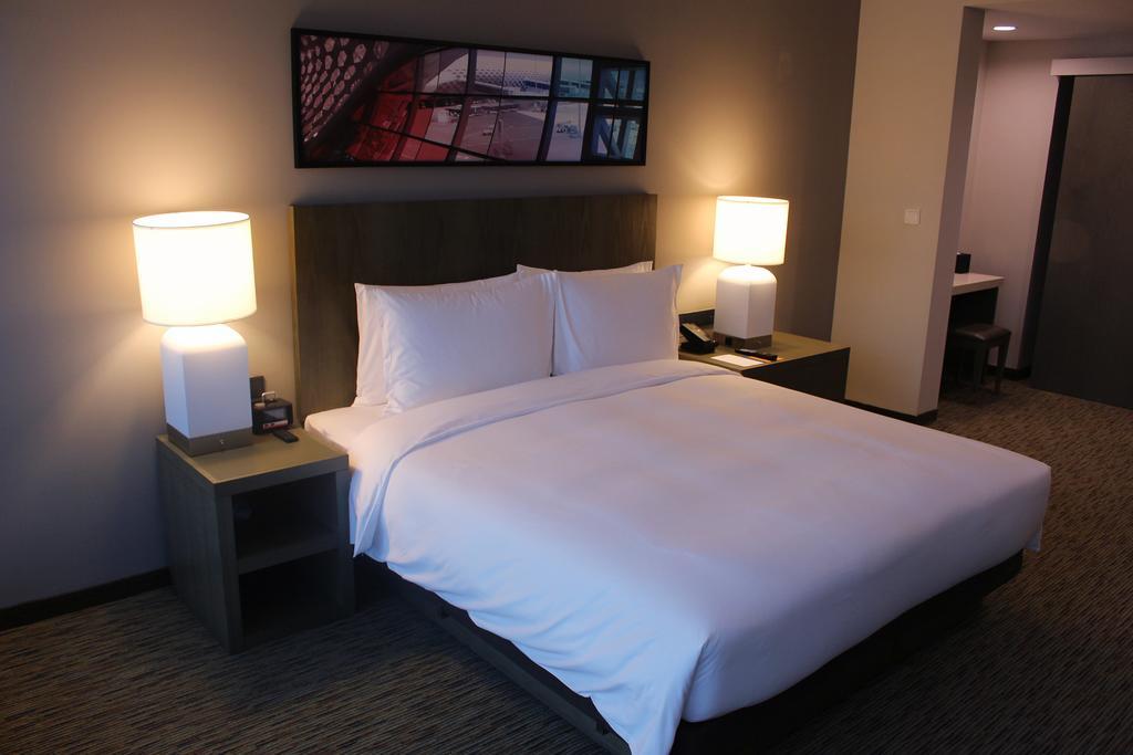 Hyatt House Shenzhen Airport Hotel Стая снимка