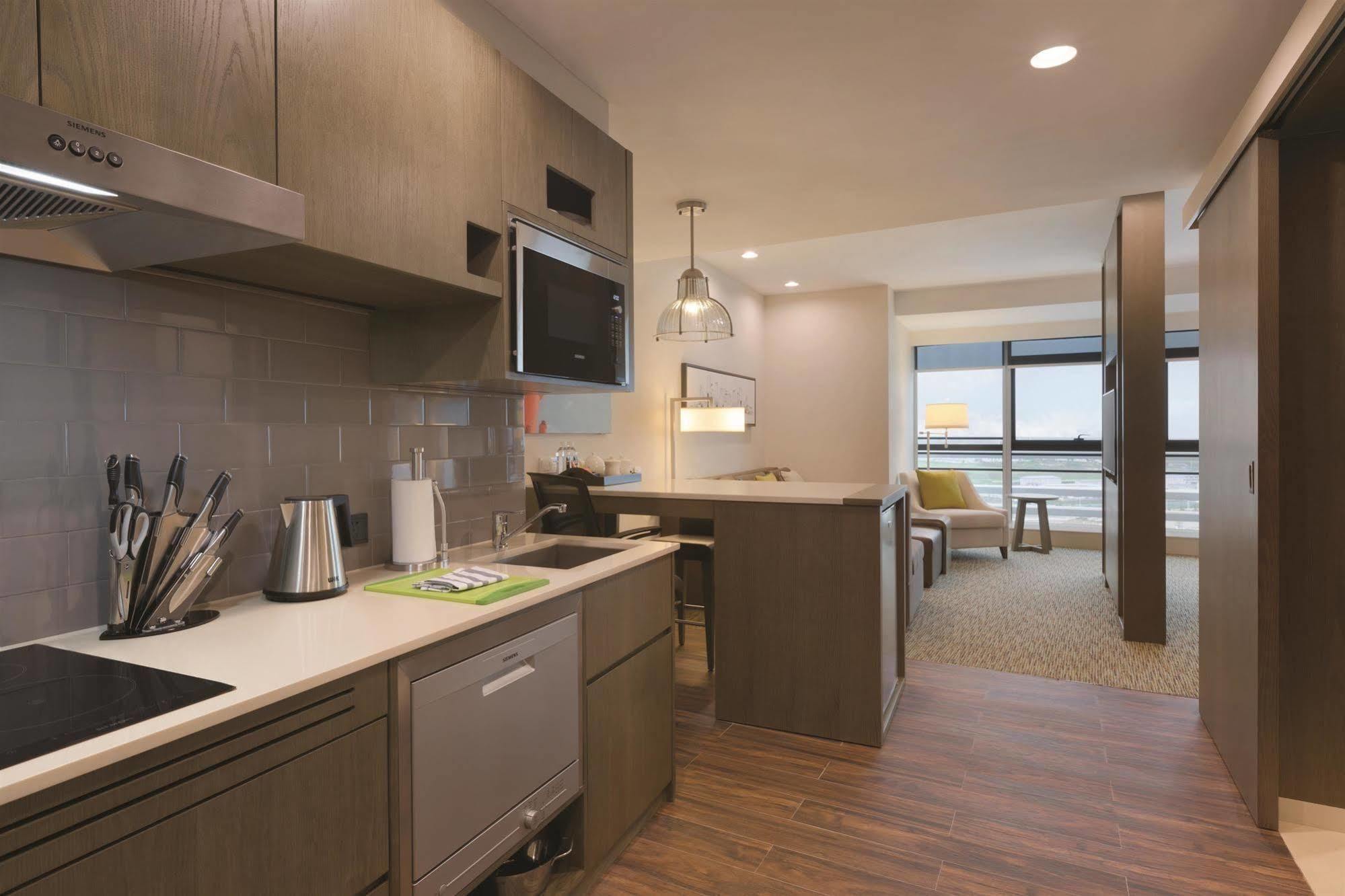 Hyatt House Shenzhen Airport Hotel Екстериор снимка