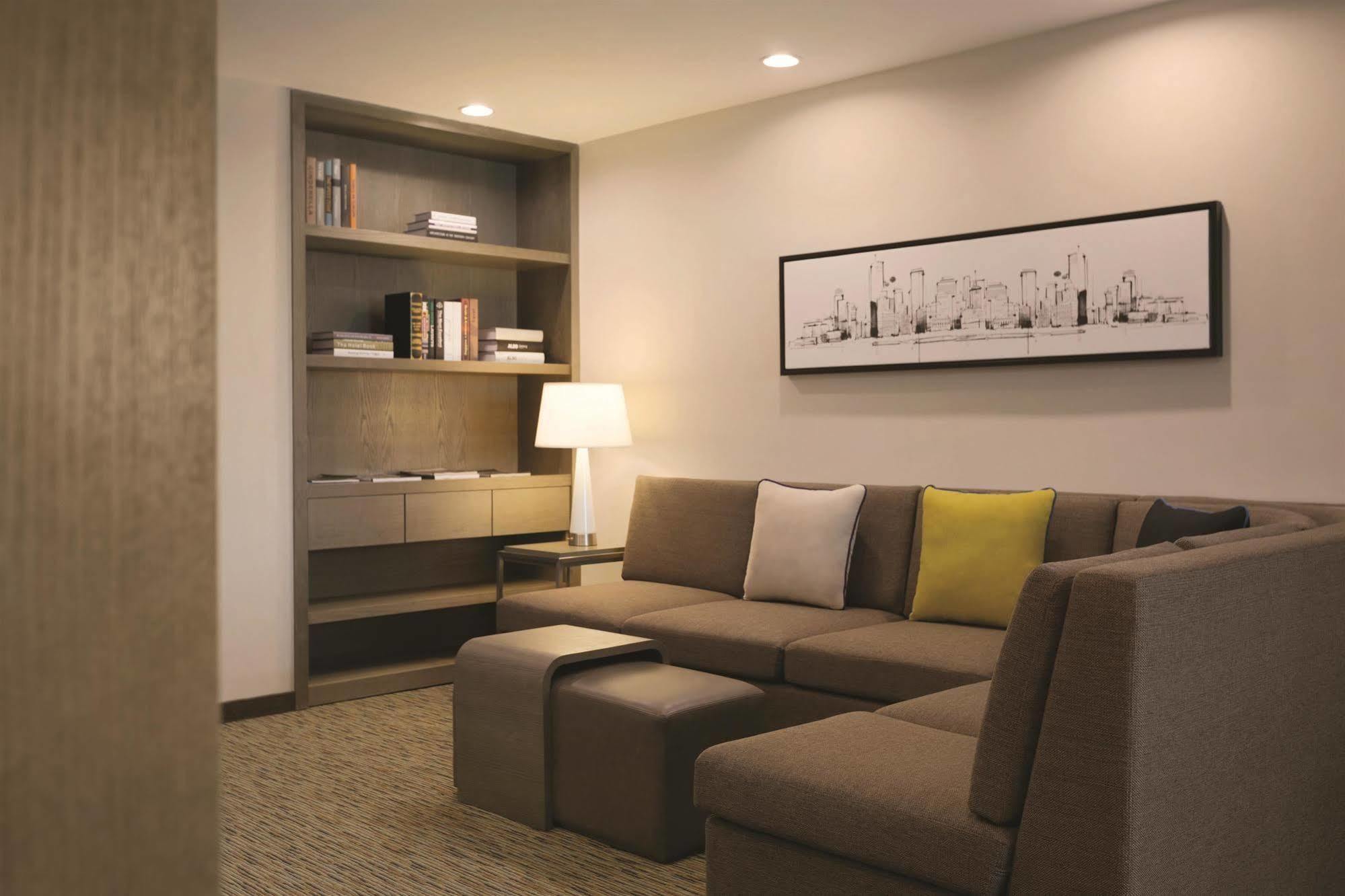 Hyatt House Shenzhen Airport Hotel Екстериор снимка